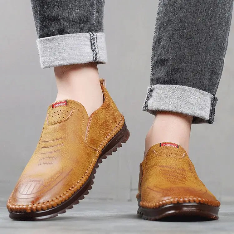 FlexWear™ | Ultra-Flexibele Lederen Instappers
