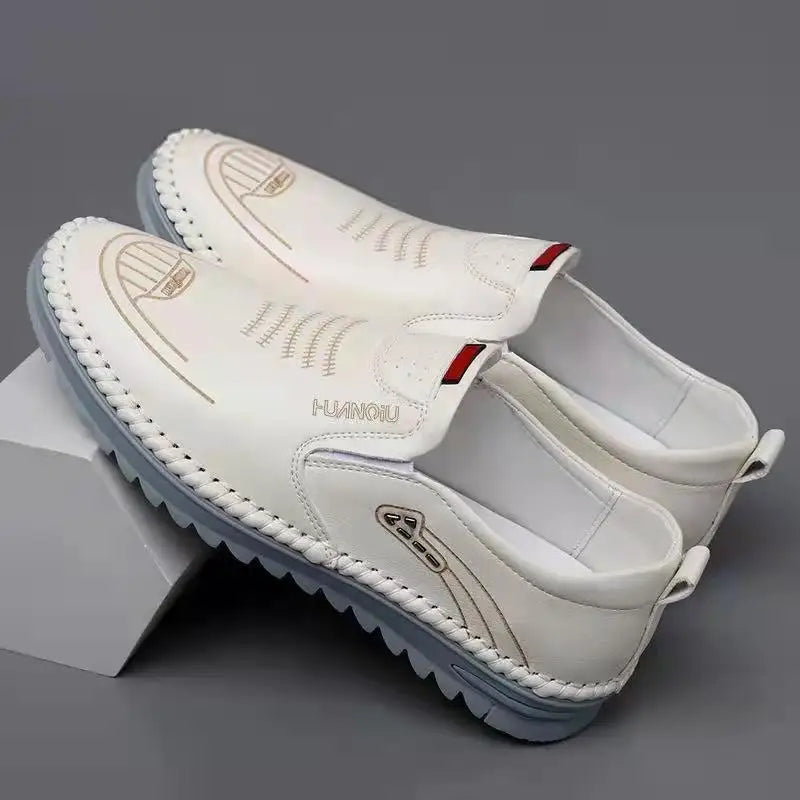 FlexWear™ | Ultra-Flexibele Lederen Instappers