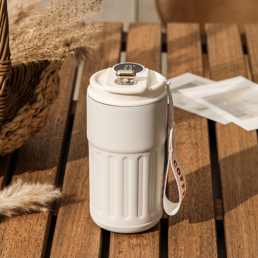 CozyCup™ | De Slimme Thermosbeker die Warmte en/of Kou Bewaakt